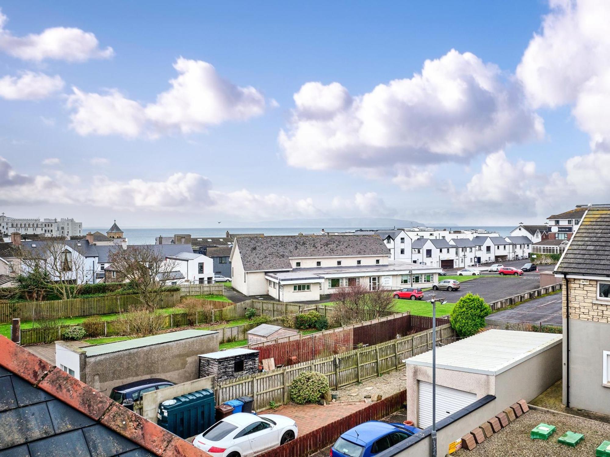 Portstewart Central Loft Apartment Luaran gambar